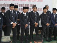 Programkelasreguler Nomor Foto Home 3
